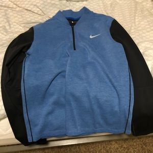 nike 1/4 zip